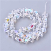 Glasperler. Bicone med perleglans. 8 mm. 1 streng